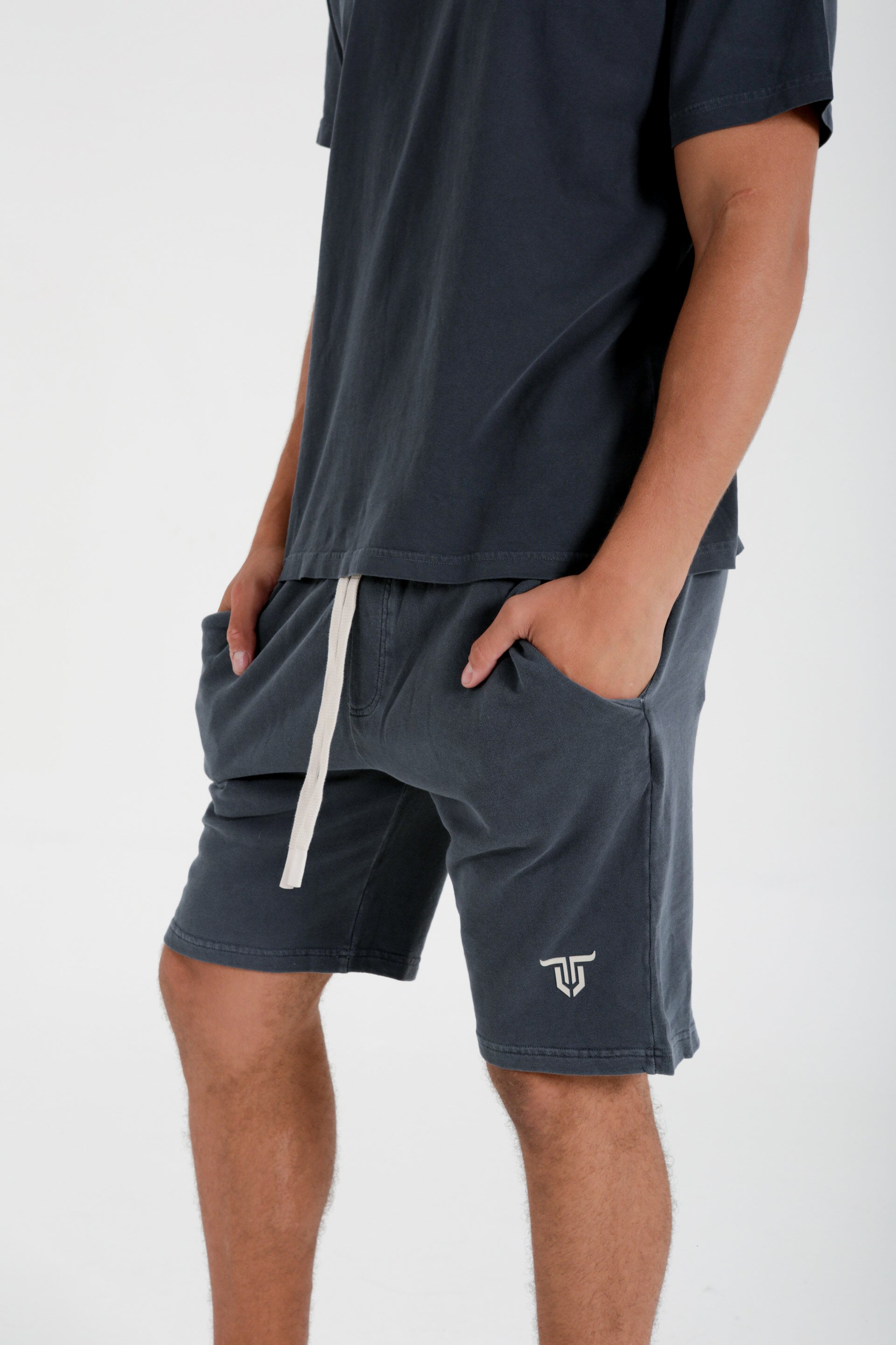 Urban Ese Set
